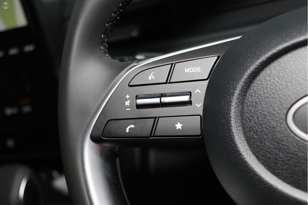 2025 Hyundai STARIA LOAD Premium US4.V3