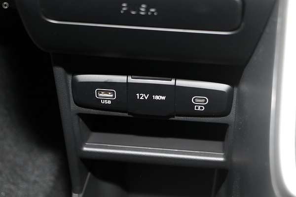 2025 Hyundai STARIA LOAD Premium US4.V3