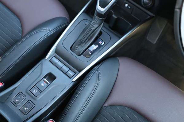 2025 Suzuki Fronx Hybrid GLX KW