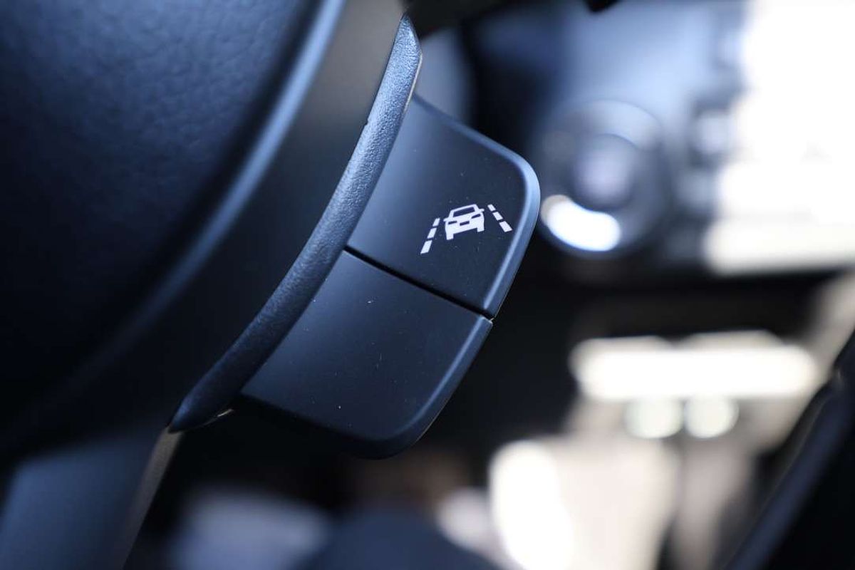 2025 Suzuki Fronx Hybrid GLX KW