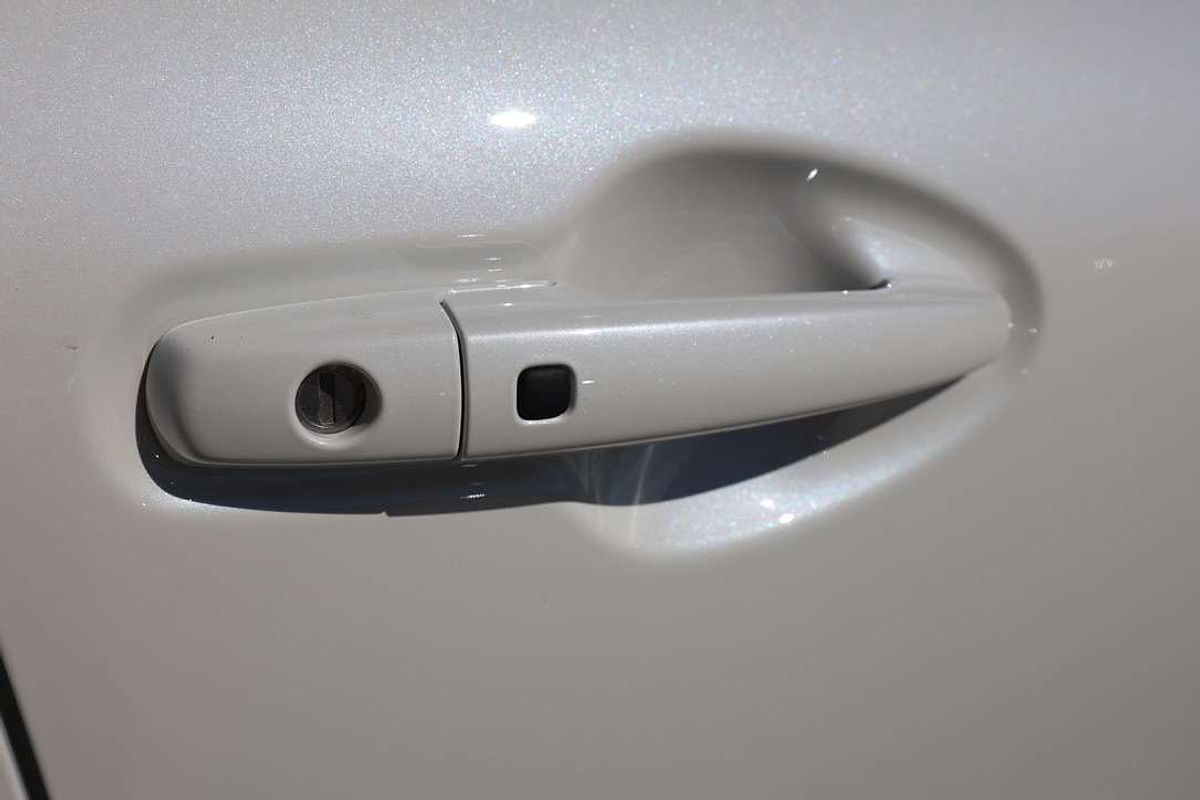 2025 Suzuki Fronx Hybrid GLX KW