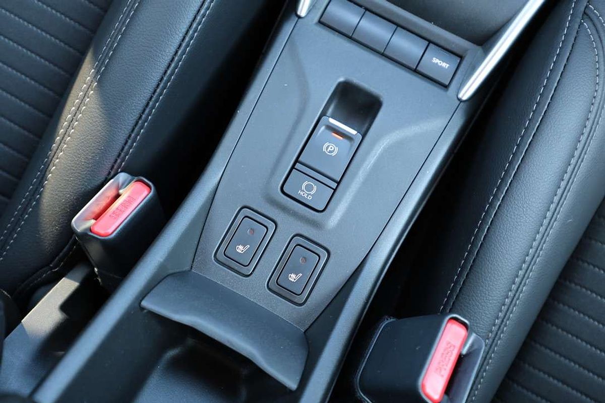 2025 Suzuki Fronx Hybrid GLX KW