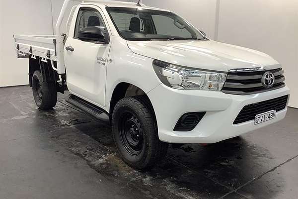 2017 Toyota Hilux SR GUN126R 4X4