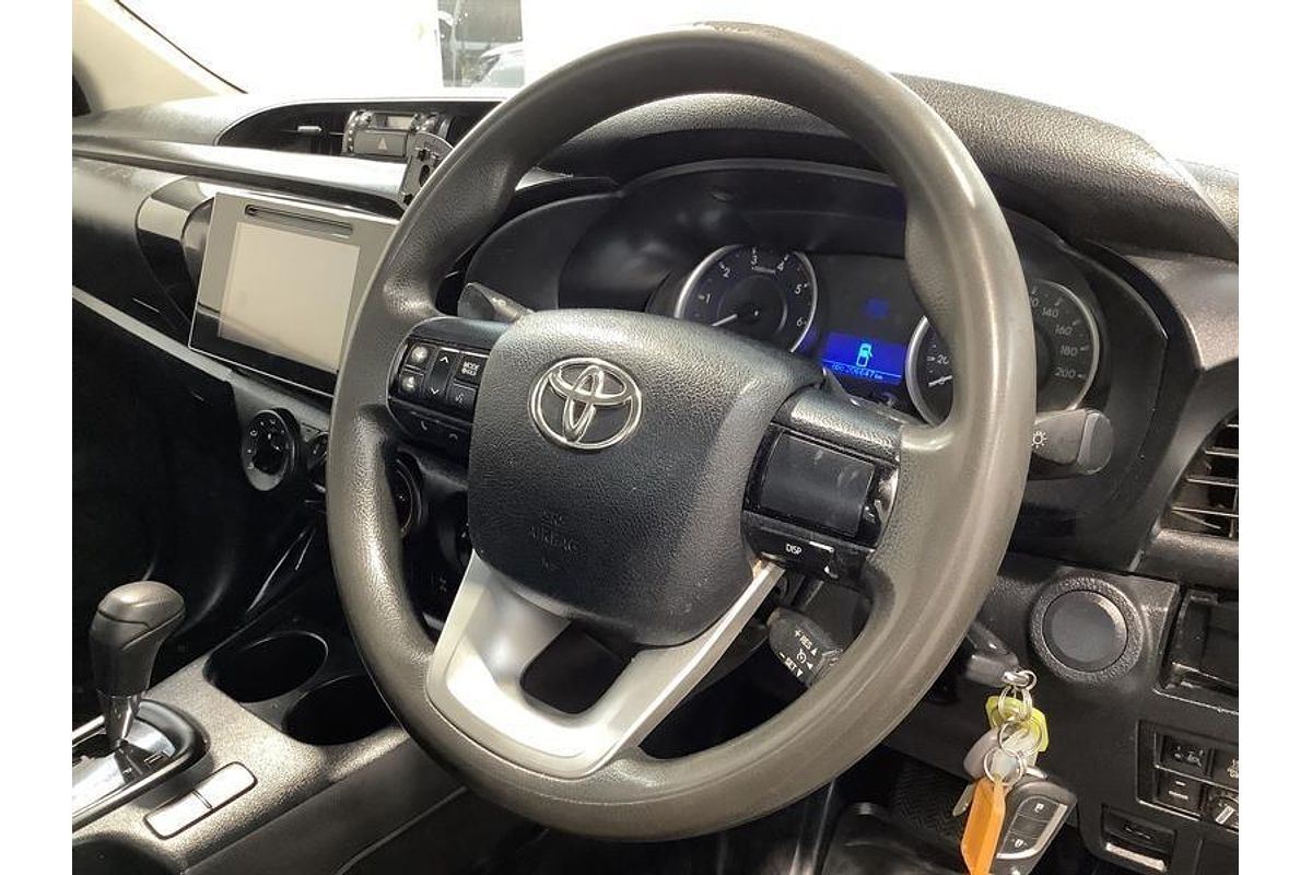 2017 Toyota Hilux SR GUN126R 4X4