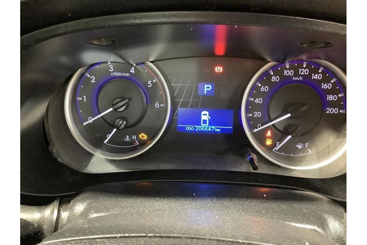 2017 Toyota Hilux SR GUN126R 4X4