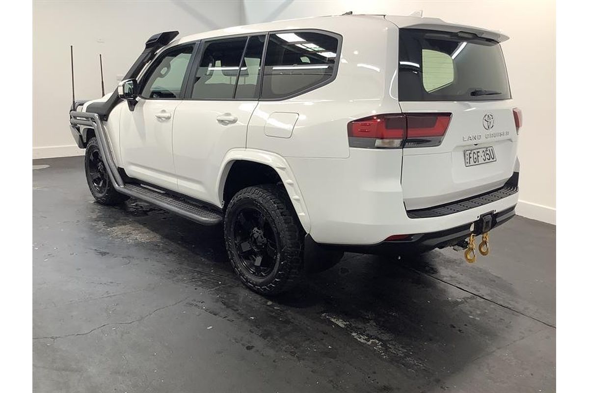 2022 Toyota Landcruiser GX FJA300R