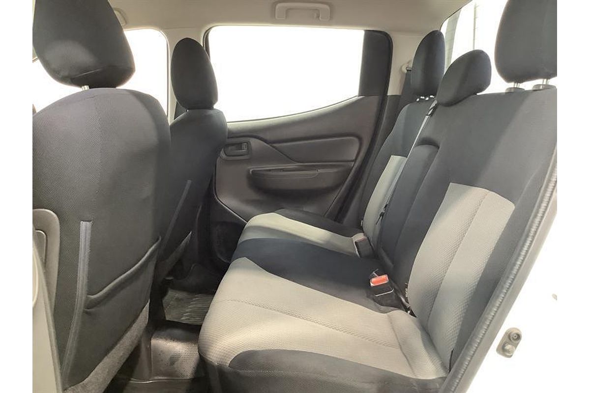 2016 Mitsubishi Triton GLX+ MQ 4X4