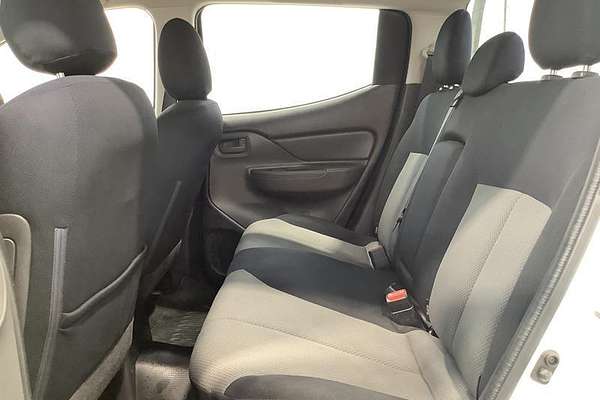 2016 Mitsubishi Triton GLX+ MQ 4X4