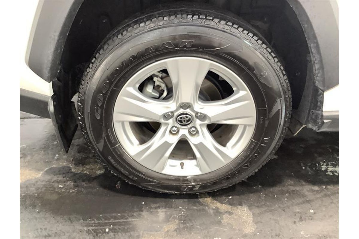 2020 Toyota RAV4 Cruiser AXAH52R