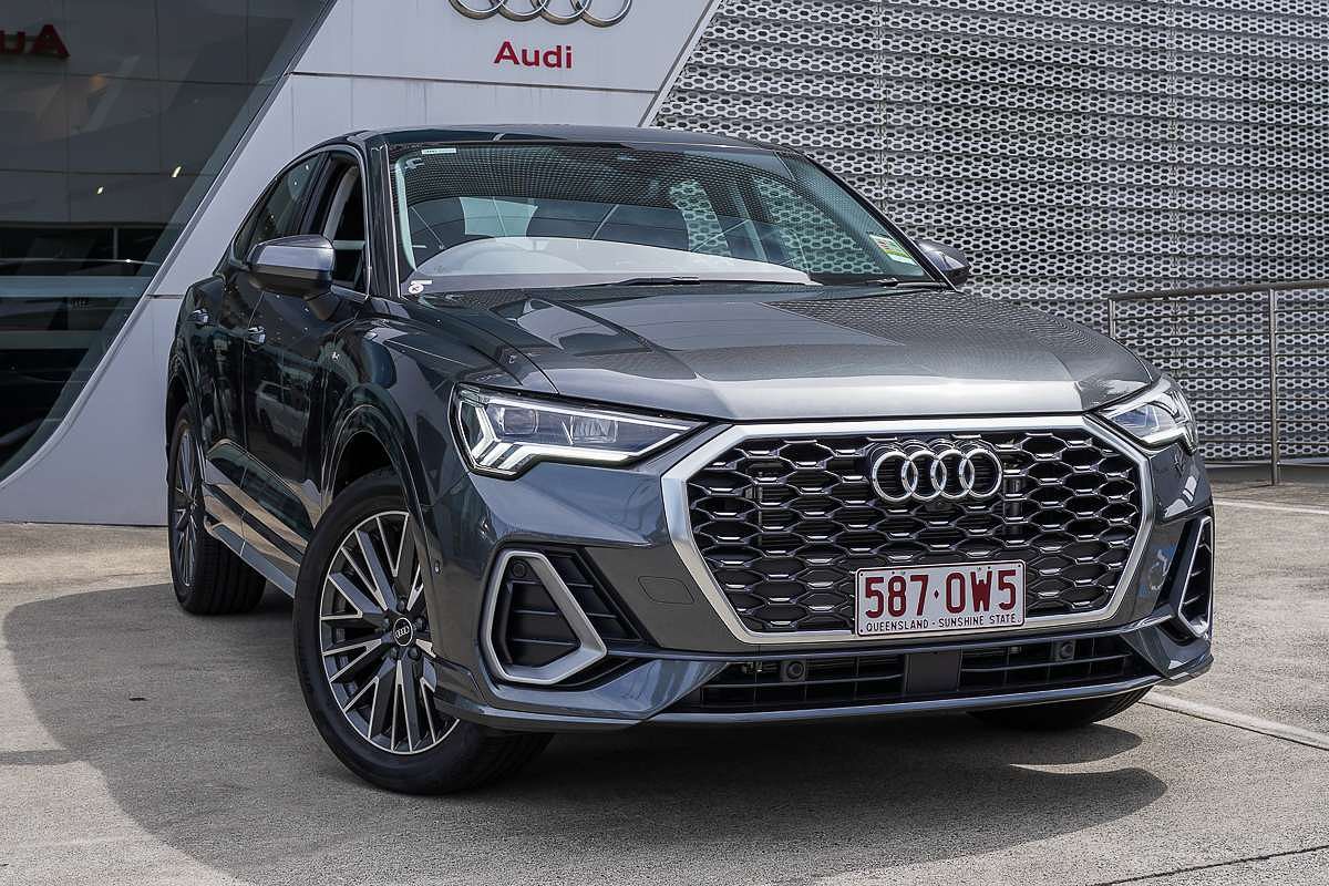 2025 Audi Q3 35 TFSI S line F3
