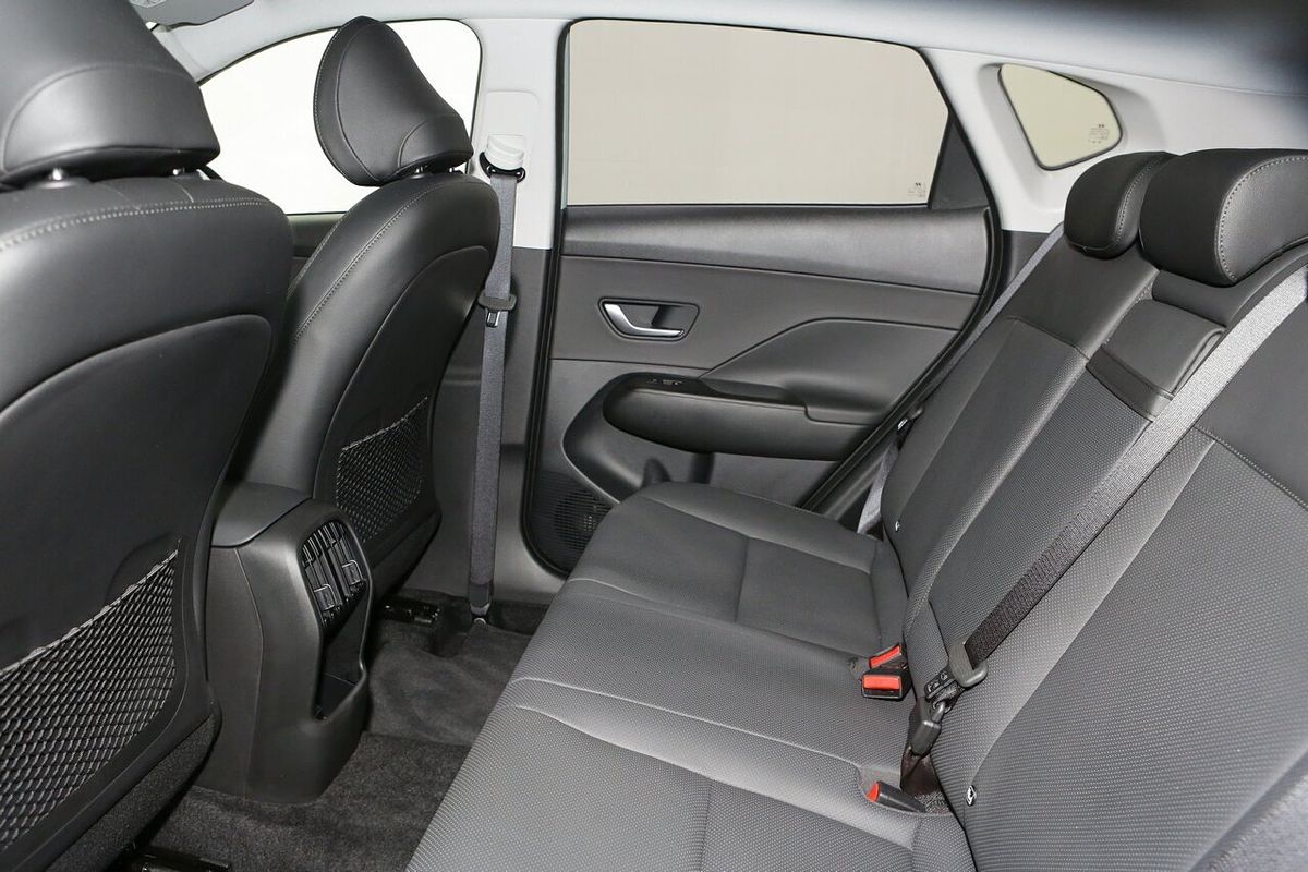 2025 Hyundai Kona Premium SX2.V2