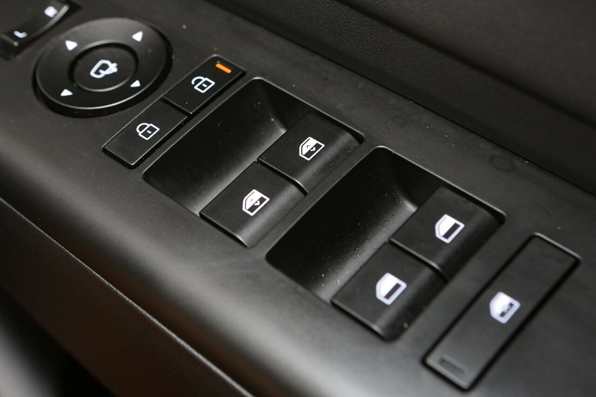 2025 Hyundai Kona Premium SX2.V2