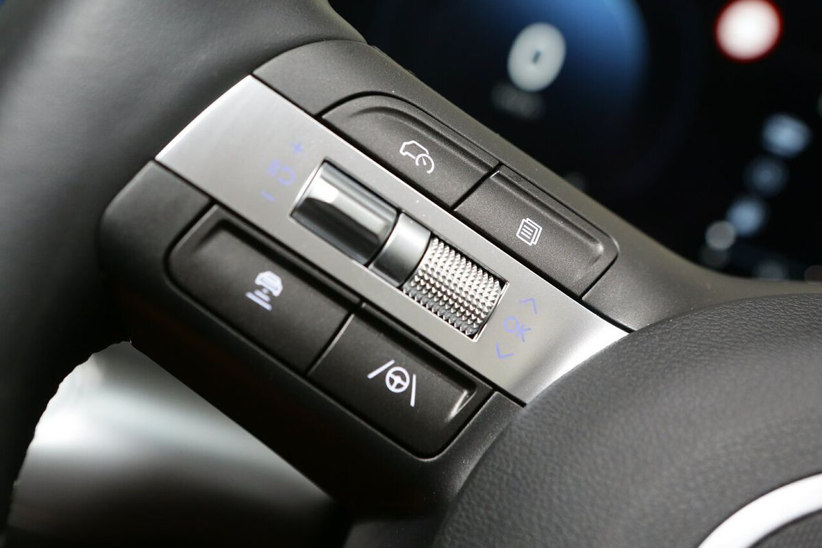 2025 Hyundai Kona Premium SX2.V2