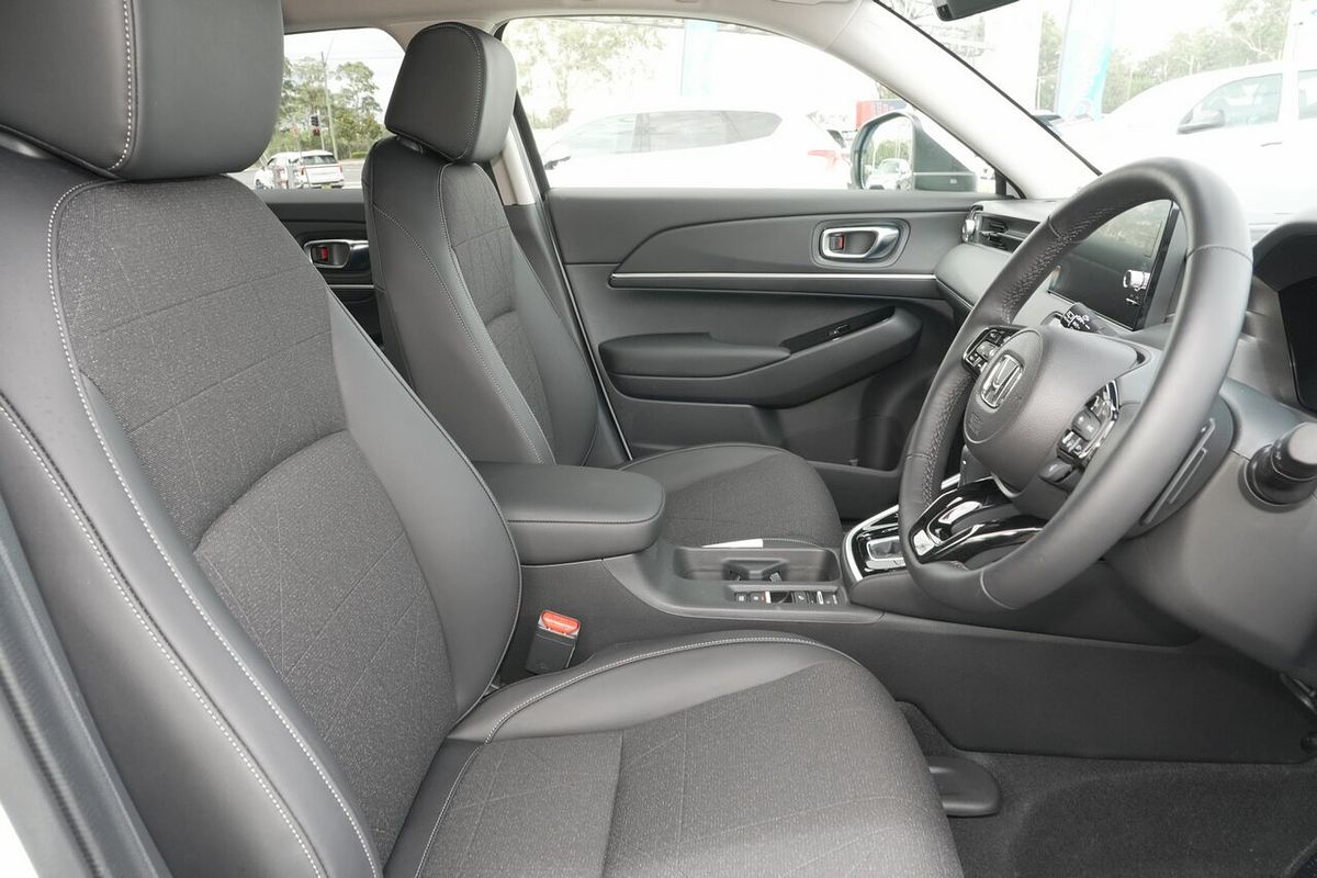 2022 Honda HR-V e:HEV L