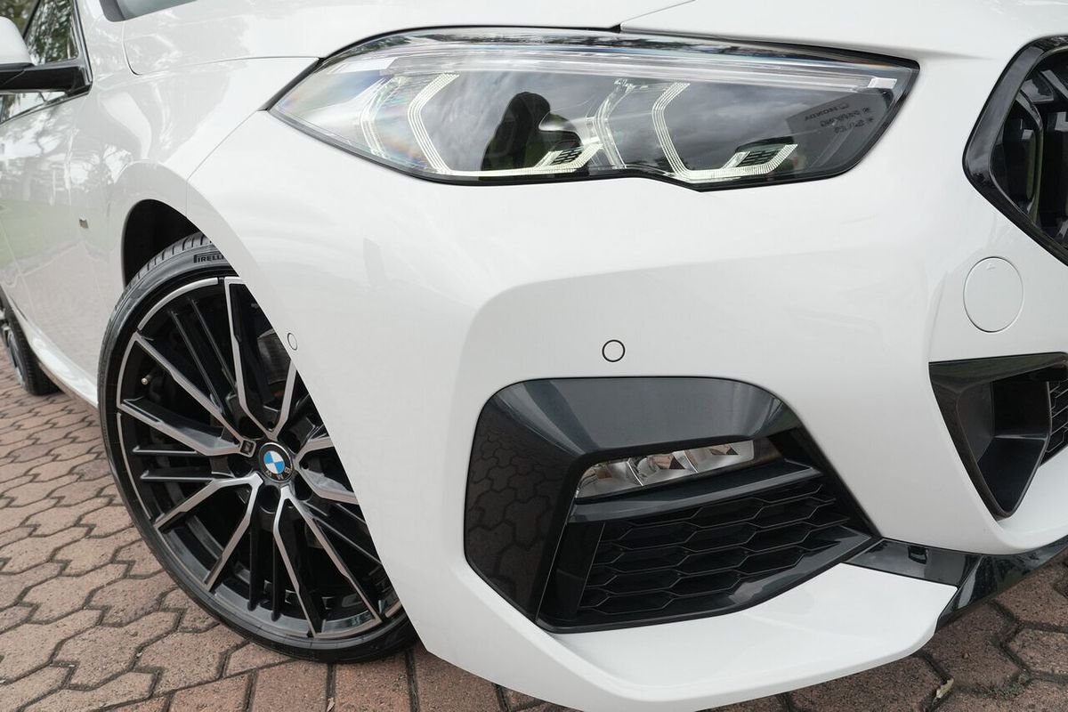 2020 BMW 2 Series 220i M Sport F44