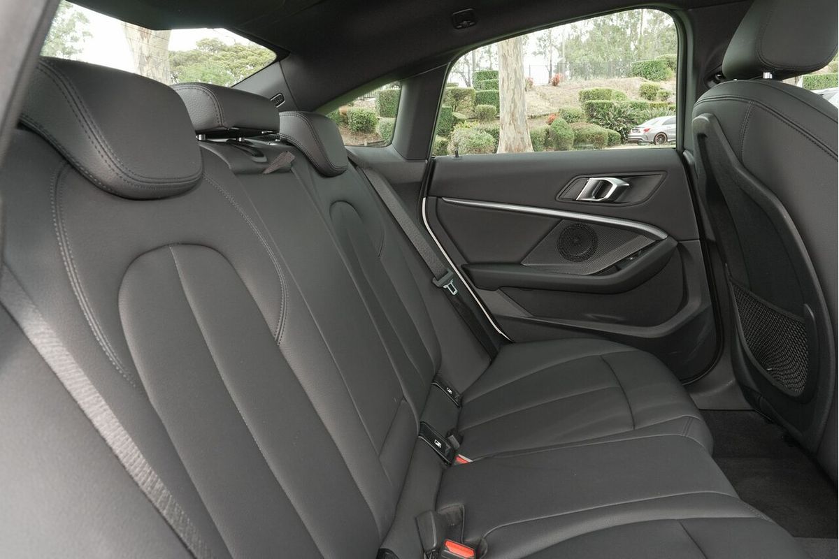 2020 BMW 2 Series 220i M Sport F44