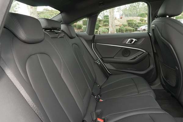 2020 BMW 2 Series 220i M Sport F44