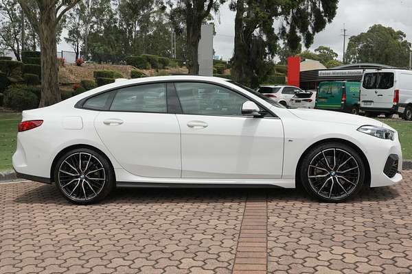 2020 BMW 2 Series 220i M Sport F44