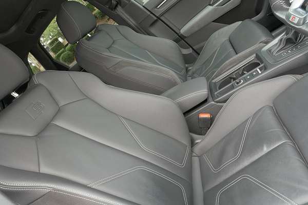 2020 Audi Q3 40 TFSI S line F3