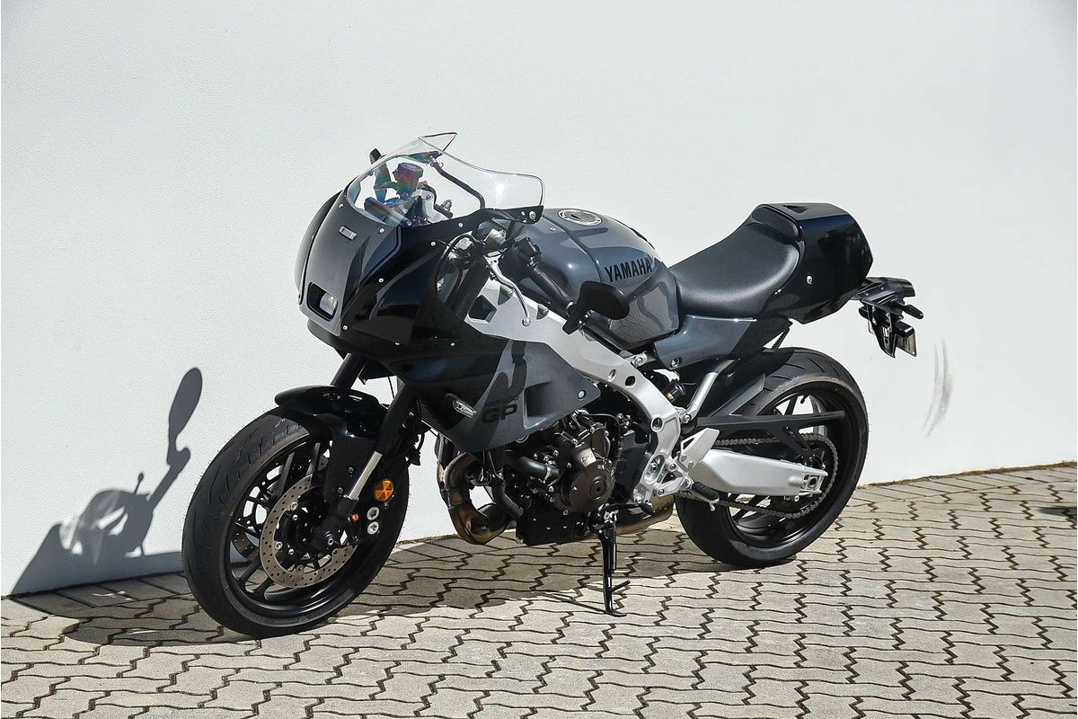 2025 Yamaha XSR GP