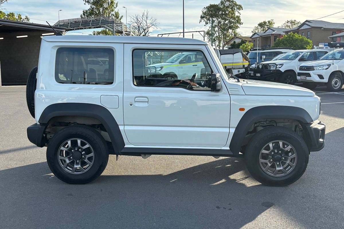 2024 Suzuki Jimny GLX GJ