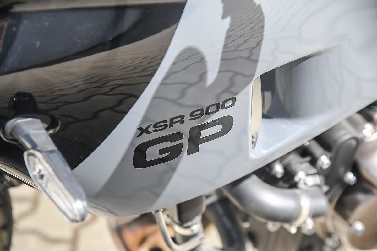 2025 Yamaha XSR GP