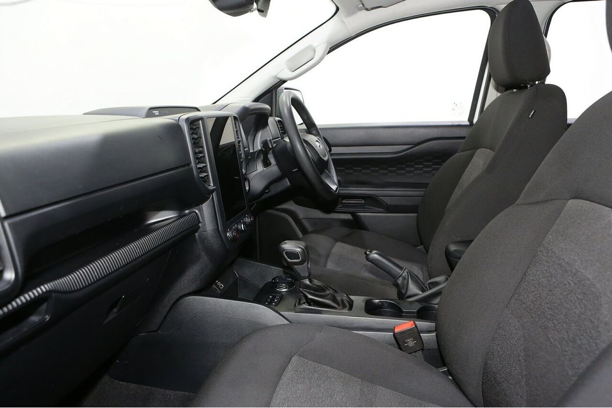 2025 Ford Ranger XLS 4X4 2.0L