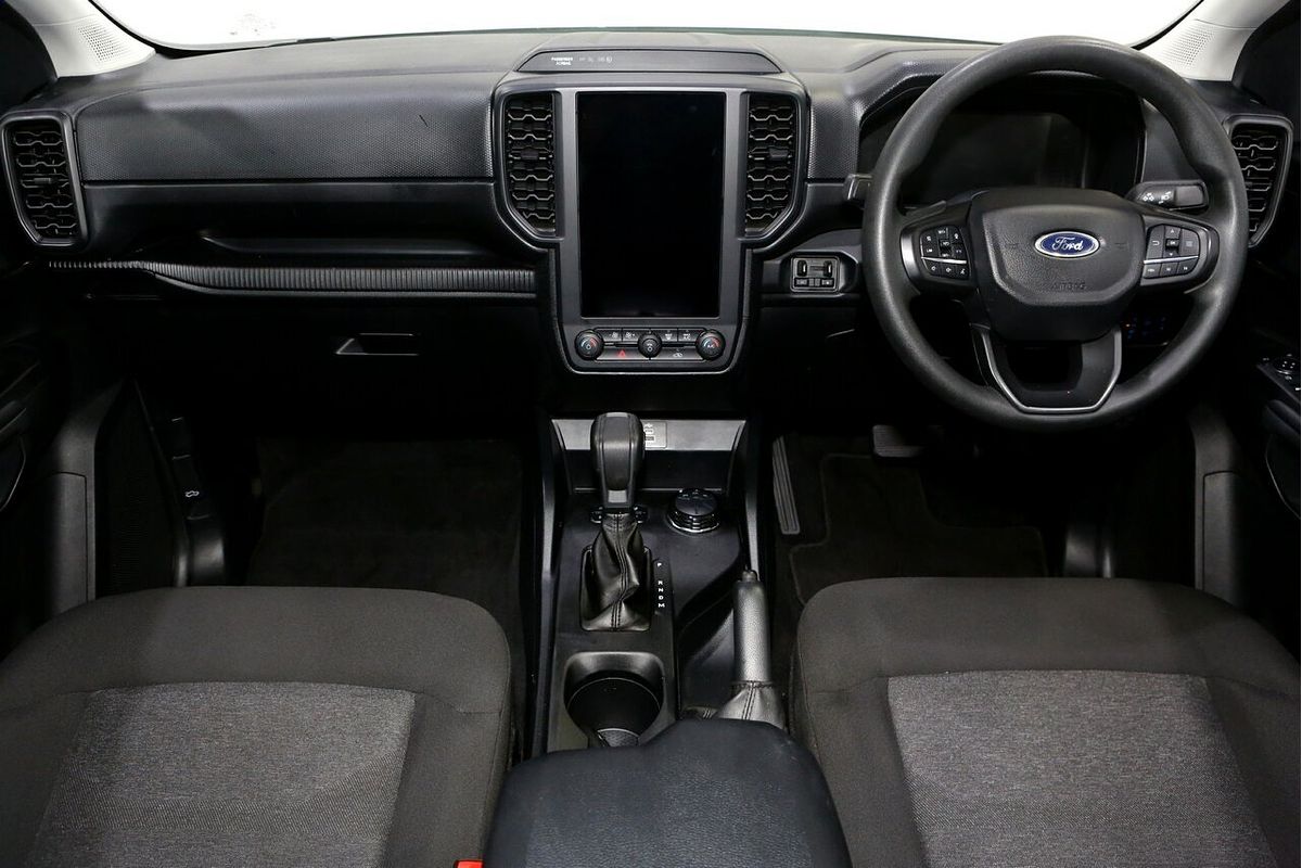 2025 Ford Ranger XLS 4X4 2.0L