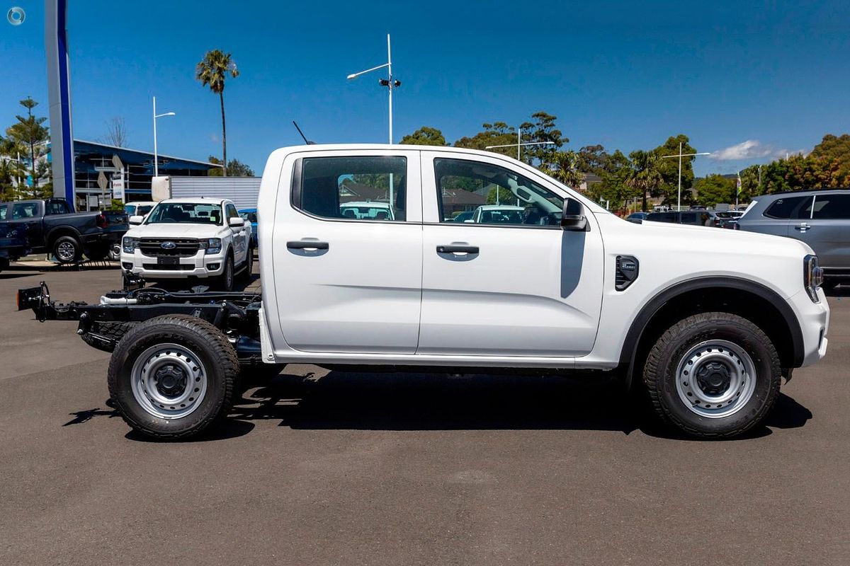 2025 Ford Ranger XL 4X4 2.0L