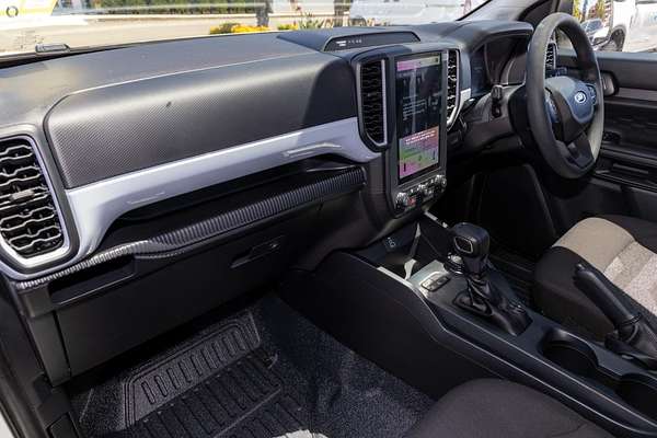 2025 Ford Ranger XL 4X4 2.0L