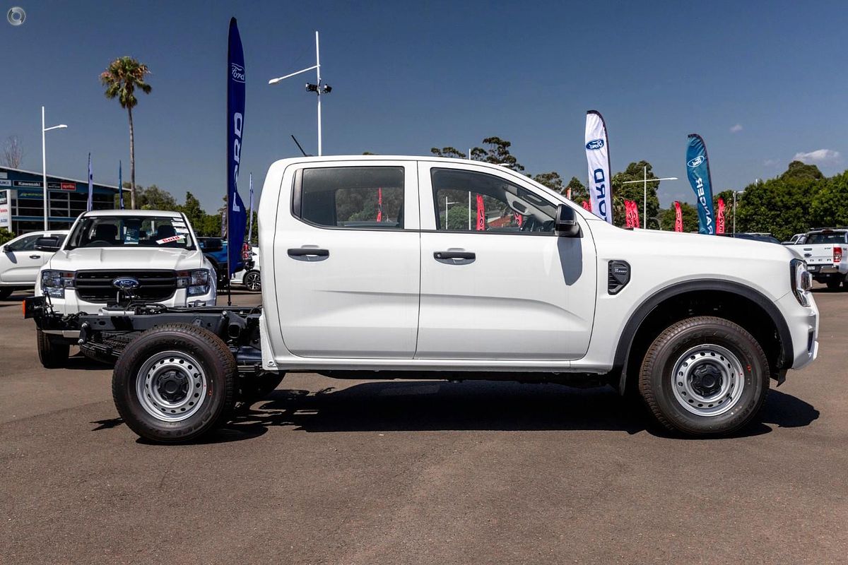 2025 Ford Ranger XL 4X4 2.0L