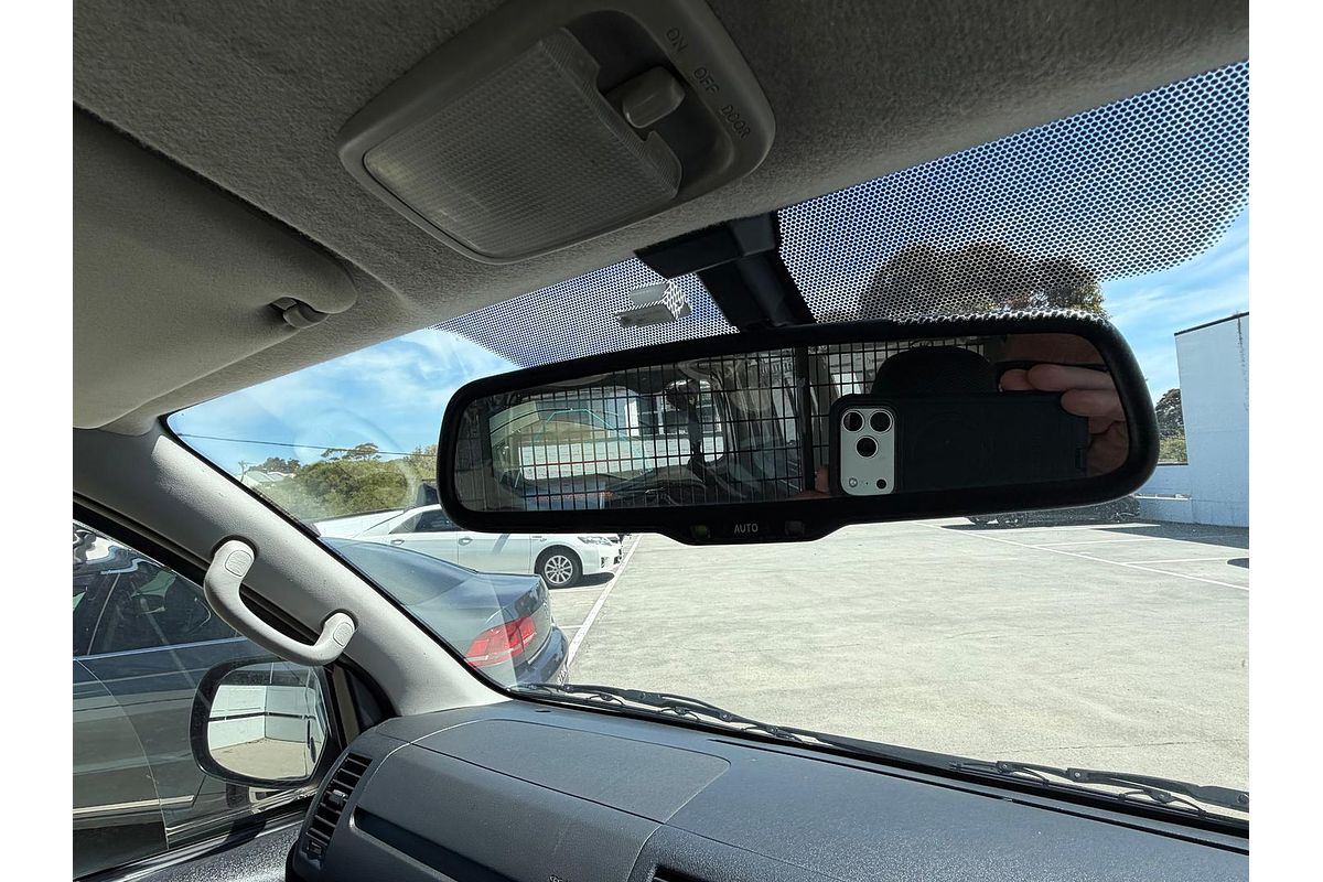 2015 Toyota Hiace KDH201R LWB