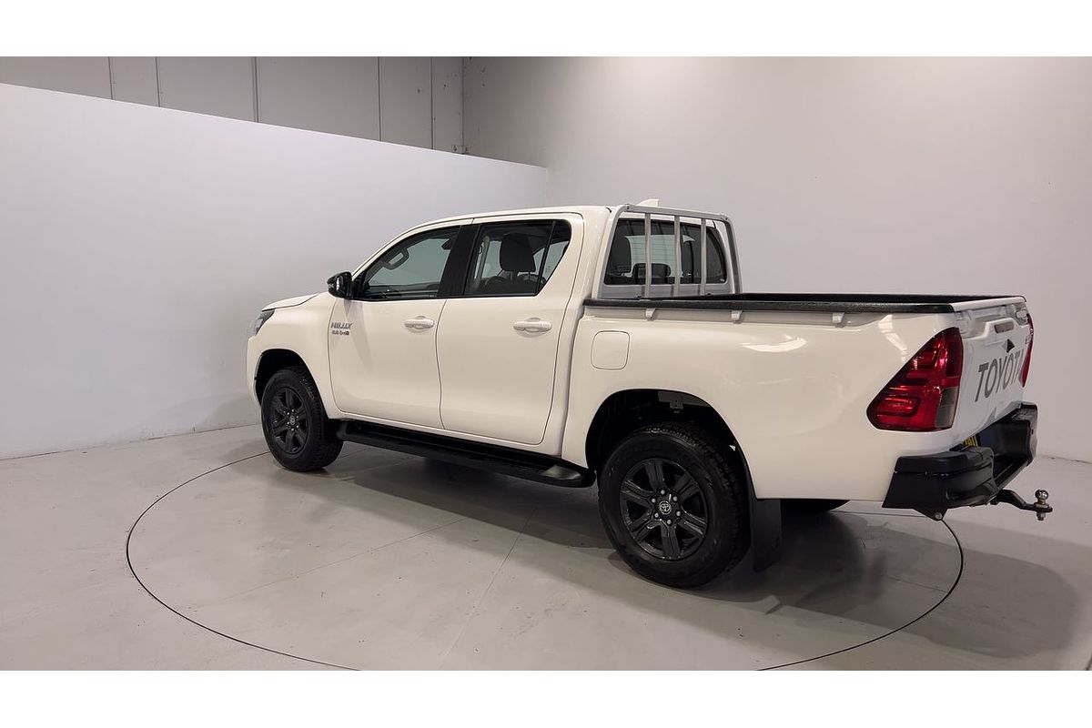 2024 Toyota Hilux SR GUN126R 4X4