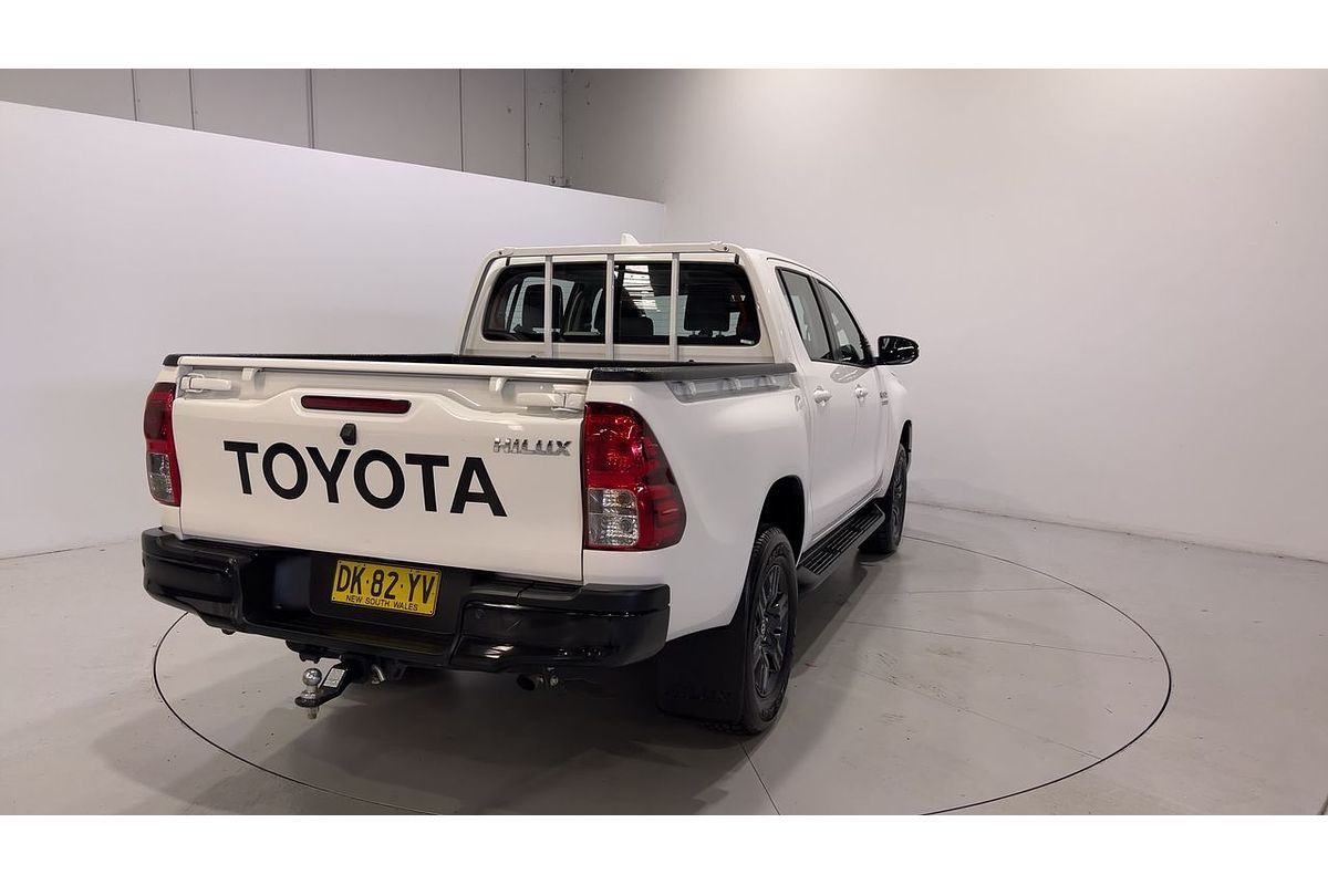 2024 Toyota Hilux SR GUN126R 4X4