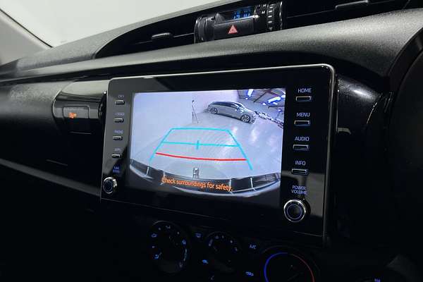 2024 Toyota Hilux SR GUN126R 4X4