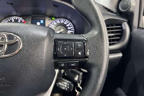 2024 Toyota Hilux SR GUN126R 4X4