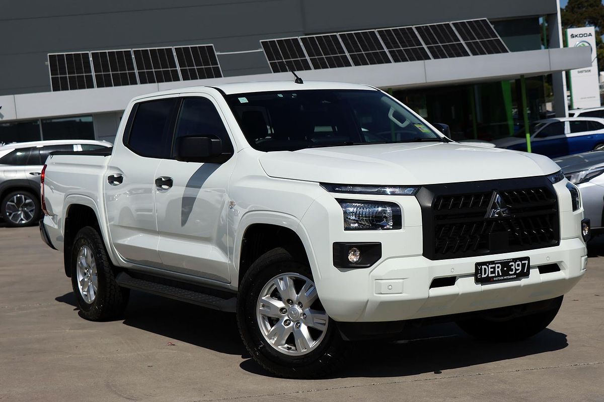 2025 Mitsubishi Triton GLX+ MV 4X4