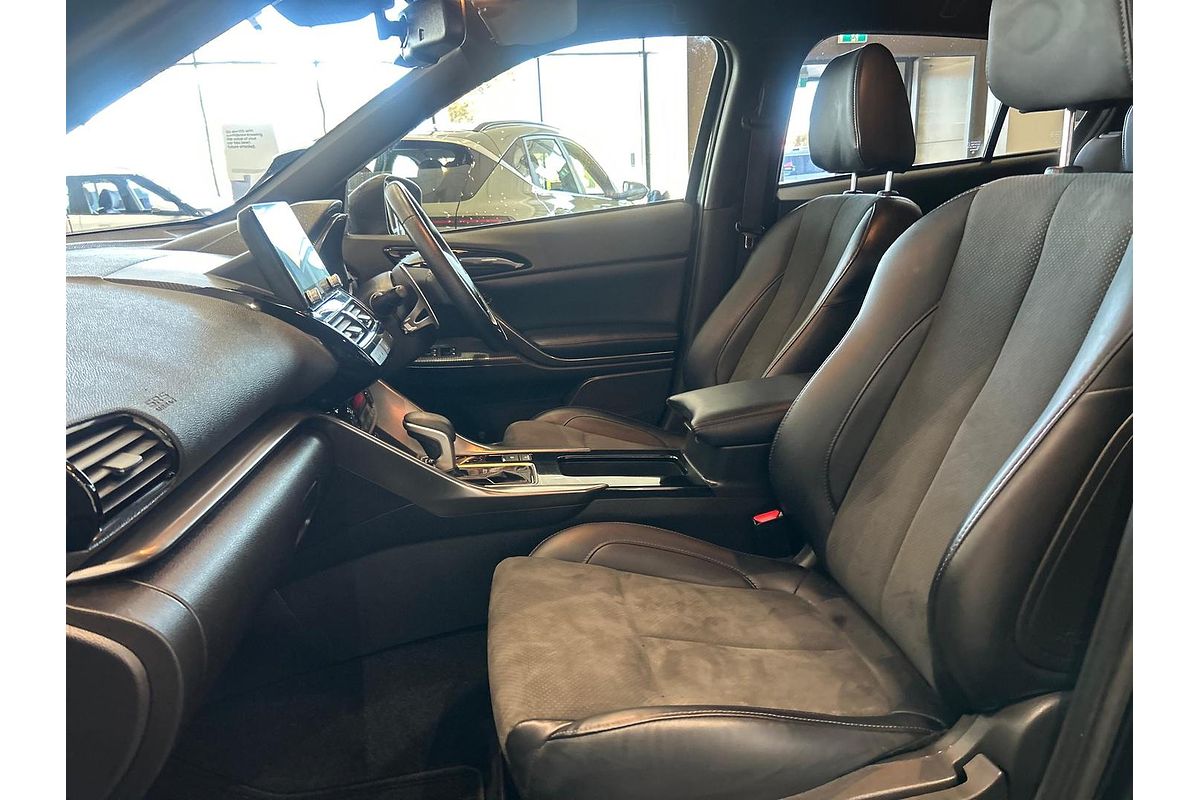 2023 Mitsubishi Eclipse Cross LS Black Edition YB