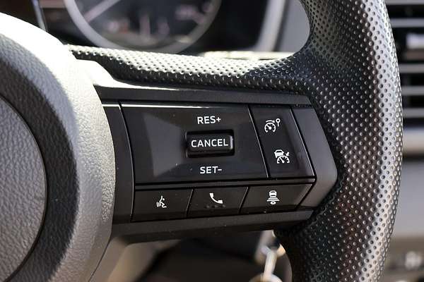 2025 Mitsubishi Triton GLX+ MV 4X4