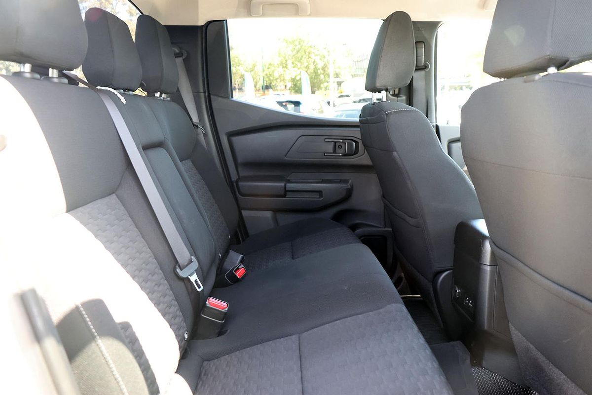 2025 Mitsubishi Triton GLX+ MV 4X4