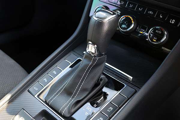 2023 SKODA Superb 206TSI SportLine NP