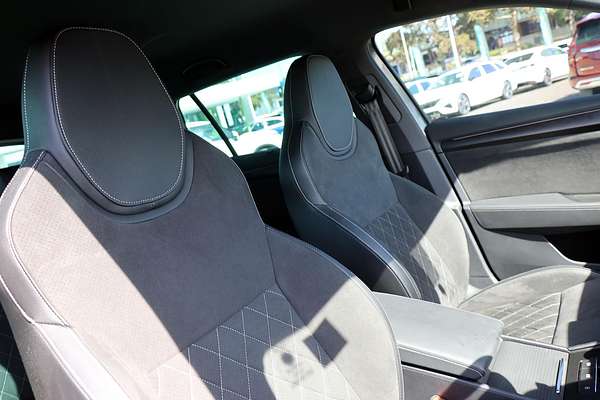 2023 SKODA Superb 206TSI SportLine NP