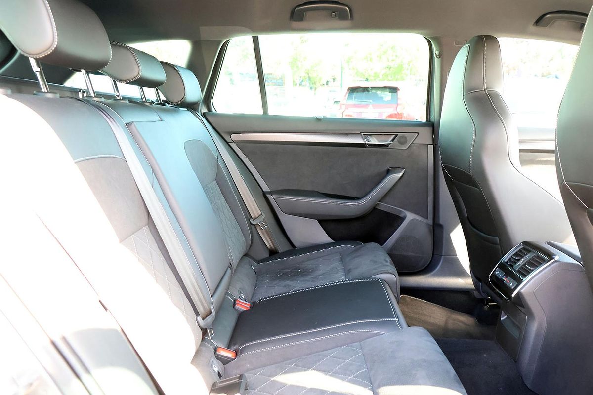 2023 SKODA Superb 206TSI SportLine NP