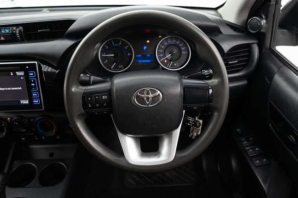 2016 Toyota Hilux SR GUN126R 4X4