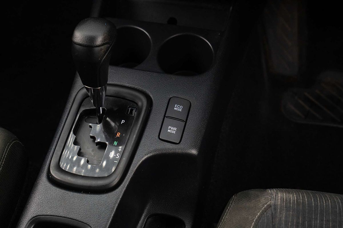 2016 Toyota Hilux SR GUN126R 4X4