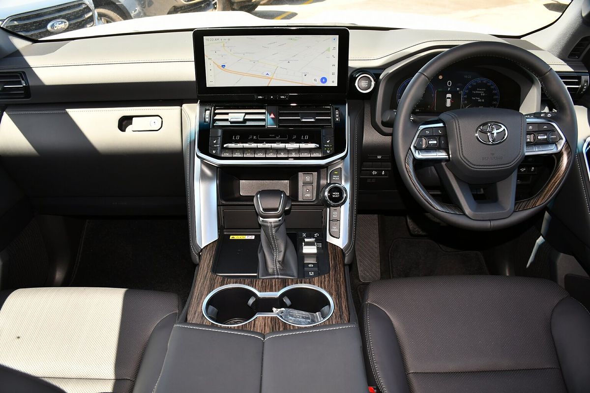 2025 Toyota Landcruiser VX FJA300R