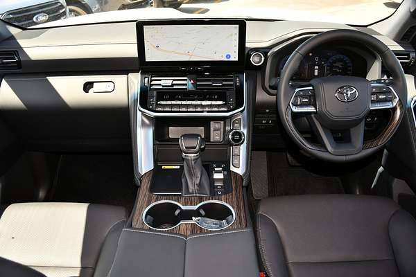 2025 Toyota Landcruiser VX FJA300R
