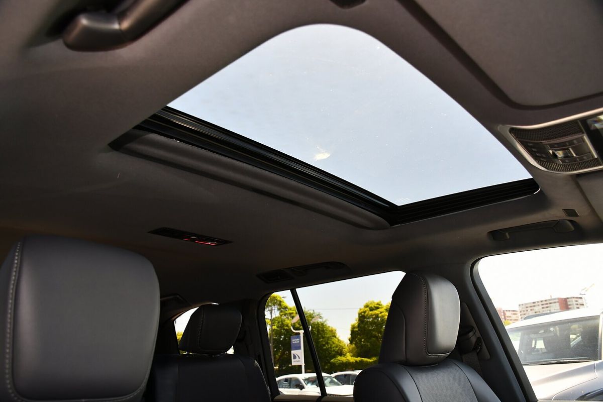 2025 Toyota Landcruiser VX FJA300R