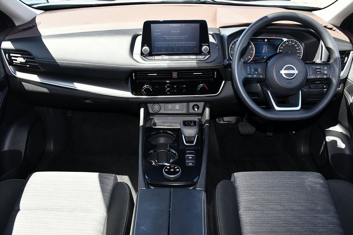 2024 Nissan X-TRAIL ST T33