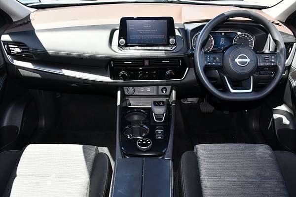 2024 Nissan X-TRAIL ST T33